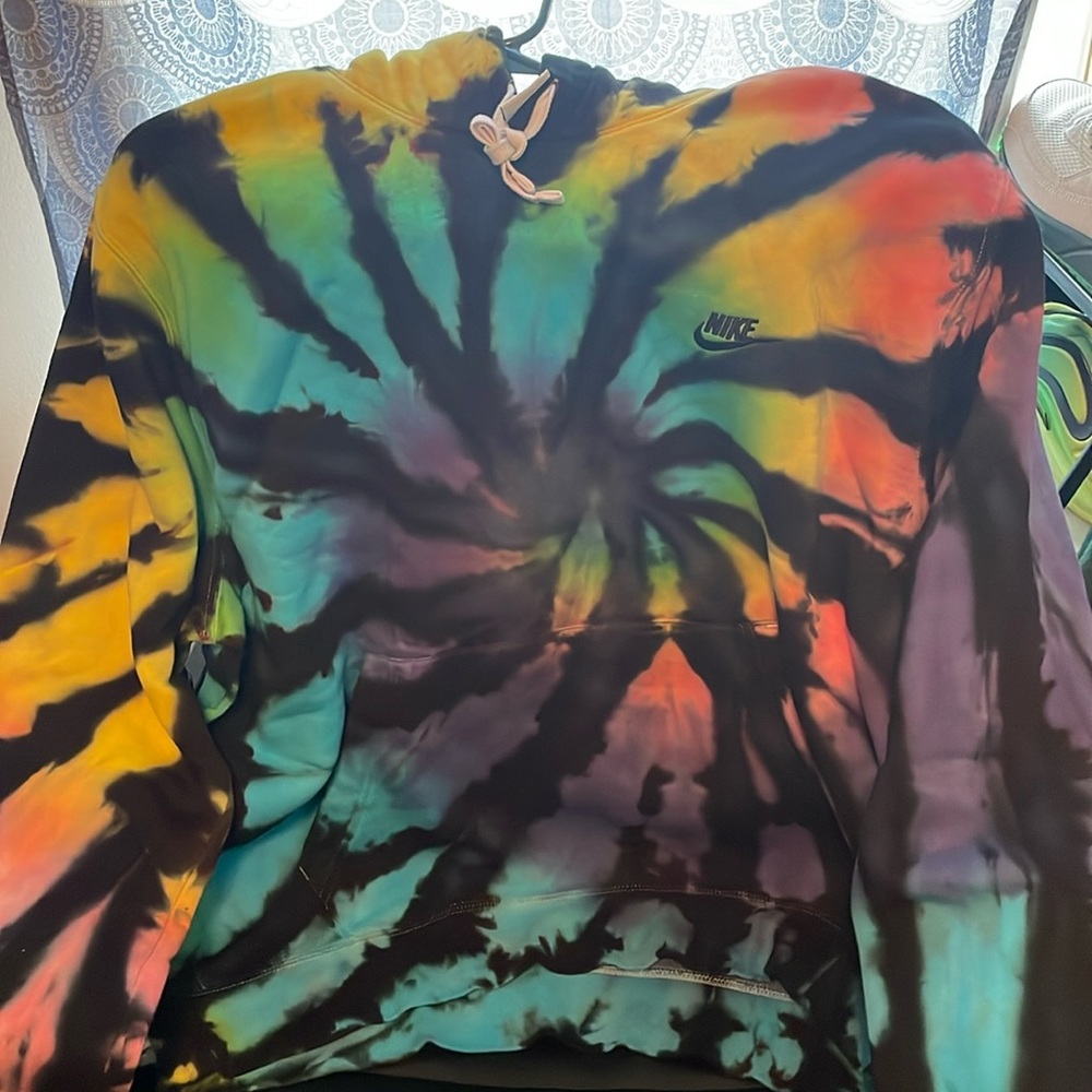 NWOT Tie Dye Nike hoodie sz XXL